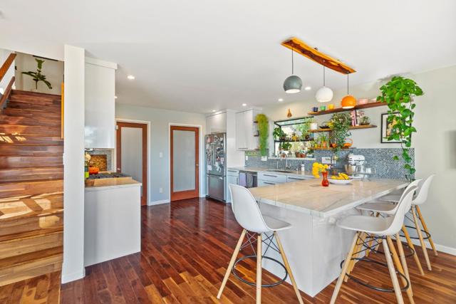 530 Santa Marguarita Drive, Aptos CA: https://media.crmls.org/mediaz/63e863eb-e3c3-44da-9098-101ae98b8ac2.jpg