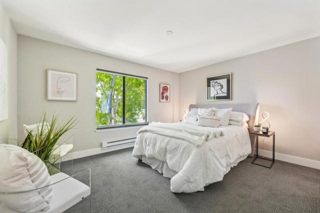 100 Schooner Court, Richmond CA: https://media.crmls.org/mediaz/63e8c94d-4374-47fb-8f2e-8f128db5cecd.jpg