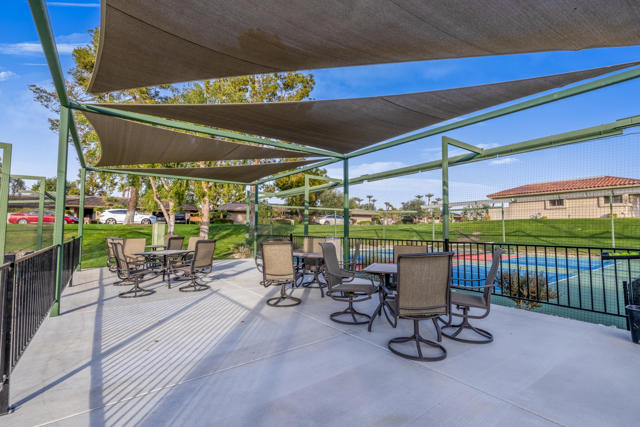 19 Colgate Drive, Rancho Mirage CA: https://media.crmls.org/mediaz/63e8da16-cdcf-47c3-9dfb-72aafa5a7a46.jpg