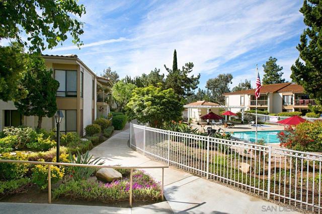 12555 Oaks North Dr, San Diego, California 92128, 2 Bedrooms Bedrooms, ,2 BathroomsBathrooms,Condominium,For Sale,Oaks North Dr,250016979SD