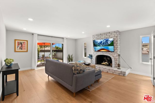 2804 Spreckels Lane, Redondo Beach, California 90278, 3 Bedrooms Bedrooms, ,2 BathroomsBathrooms,Residential,For Sale,Spreckels,25587309