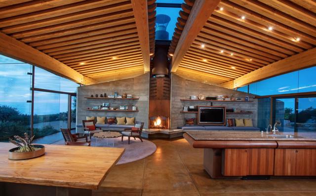 46400 Clear Ridge Road, Big Sur CA: https://media.crmls.org/mediaz/63e9e2ad-a487-4239-b87c-65478cffb060.jpg