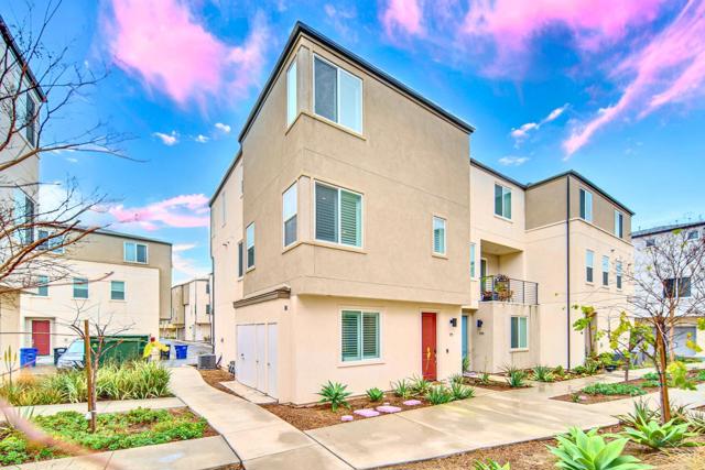 Detail Gallery Image 1 of 1 For 5412 Calle Sandwaves #171,  San Diego,  CA 92154 - 4 Beds | 3/1 Baths
