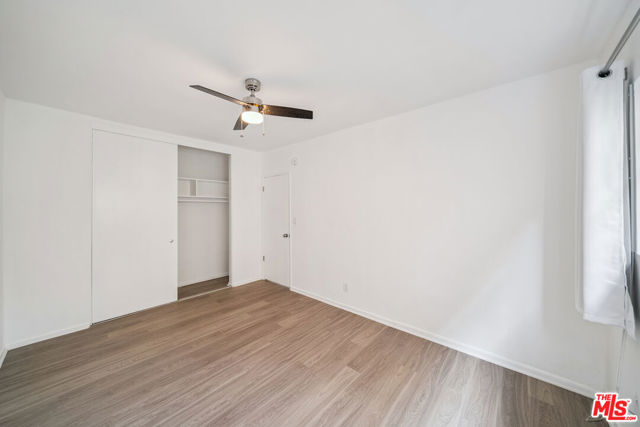 217 Carondelet, Los Angeles CA: https://media.crmls.org/mediaz/63eb5f0d-88e2-42f1-aea9-d58055245b1d.jpg