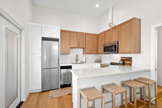 Detail Gallery Image 52 of 75 For 4404 Voltaire St, San Diego,  CA 92107 - 4 Beds | 3 Baths