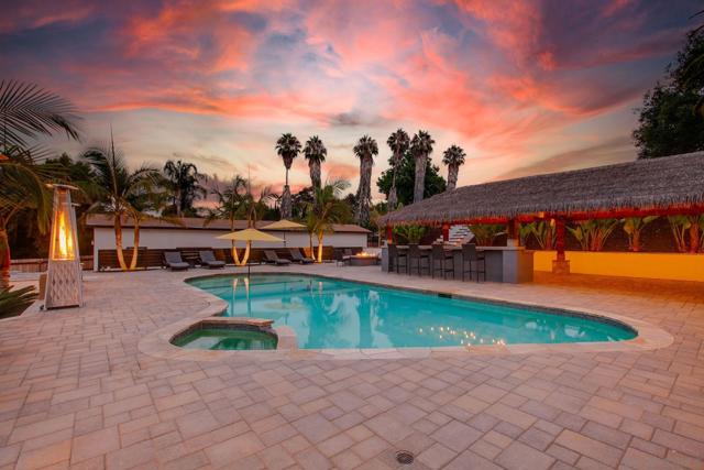 704 Matagual Dr, Vista CA: https://media.crmls.org/mediaz/63eca943-06fe-402a-8828-bf4065d93543.jpg