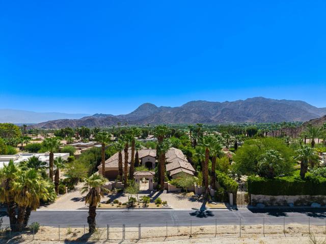 49425 Jfk Trail Trail, Palm Desert CA: https://media.crmls.org/mediaz/63ed3f49-90bc-49c2-9bbd-707461bf8996.jpg
