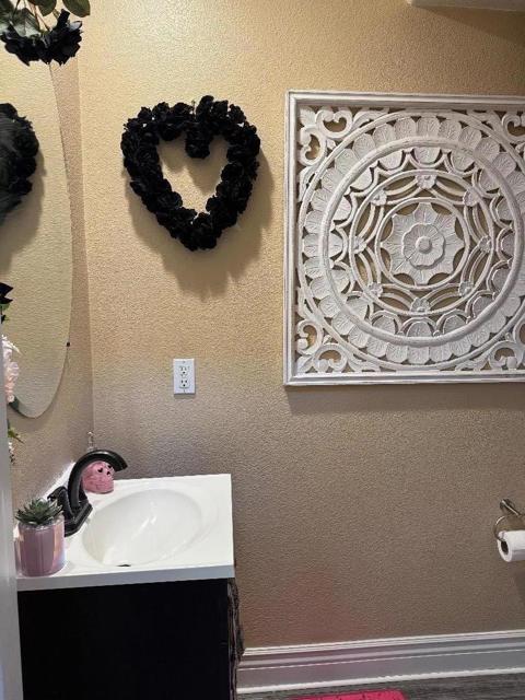 5593 Cedar Garden Court, San Jose CA: https://media.crmls.org/mediaz/63ed7164-b446-4b1b-a212-05d302ac6b17.jpg