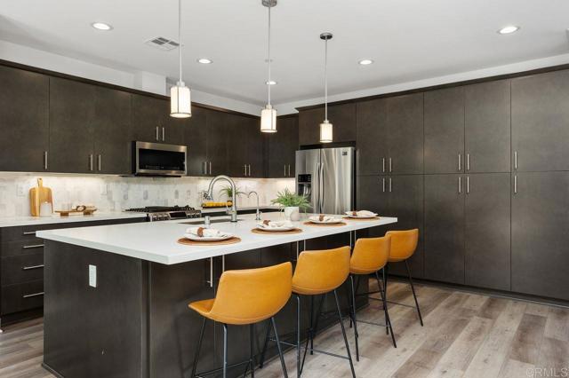 3157 Salina rd, Carlsbad CA: https://media.crmls.org/mediaz/63ee3d77-95e0-4f32-8a1b-2224a8f5747e.jpg