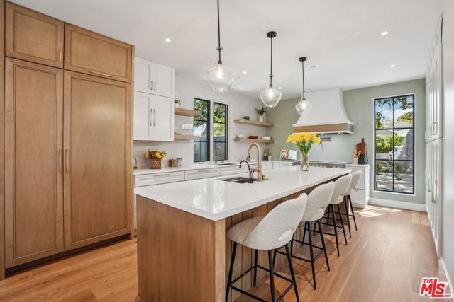 4034 Coolidge Avenue, Culver City CA: https://media.crmls.org/mediaz/63ee411f-e0f1-4d49-abaf-d9e52223ca3d.jpg