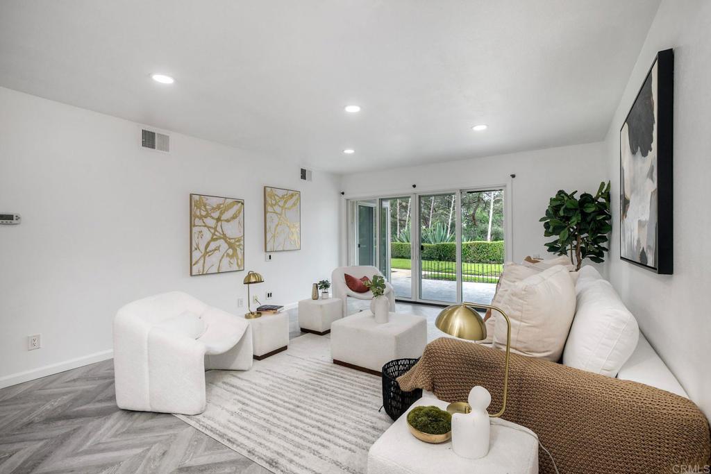 12160 Rancho Bernardo Road - photo 2