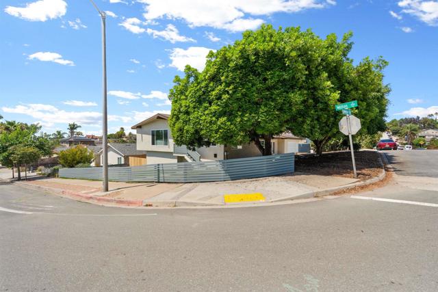 4542 Milton Street, San Diego CA: https://media.crmls.org/mediaz/63ee948f-c457-4b37-9322-76c7bdaf63cb.jpg