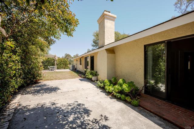Detail Gallery Image 22 of 27 For 30377 Callejo Feliz Ter, Valley Center,  CA 92082 - 3 Beds | 2 Baths