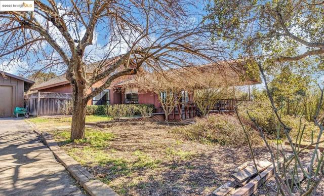 3120 E Vichy Ave., Napa CA: https://media.crmls.org/mediaz/63f0b3d6-452a-4133-938a-0dc7bfc8660c.jpg
