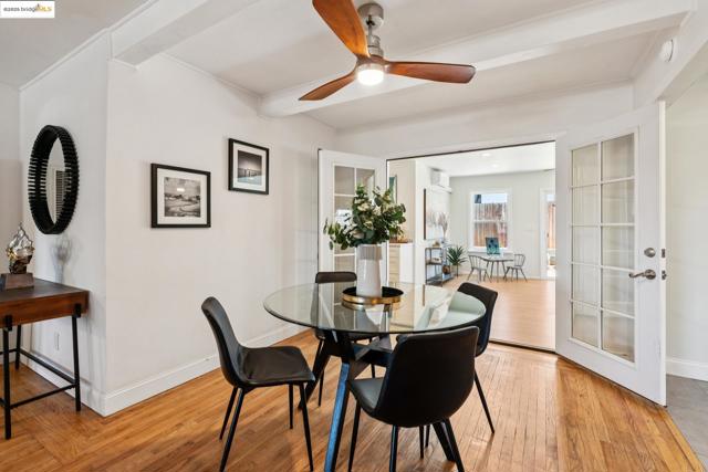 1865 Overhill Rd, Concord CA: https://media.crmls.org/mediaz/63f31edb-f5ef-4a99-938e-4cccc4d4f170.jpg