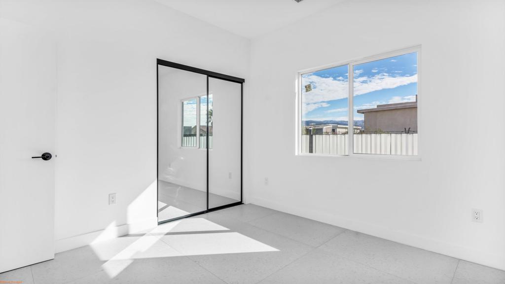 MLS #219136967DA image #32