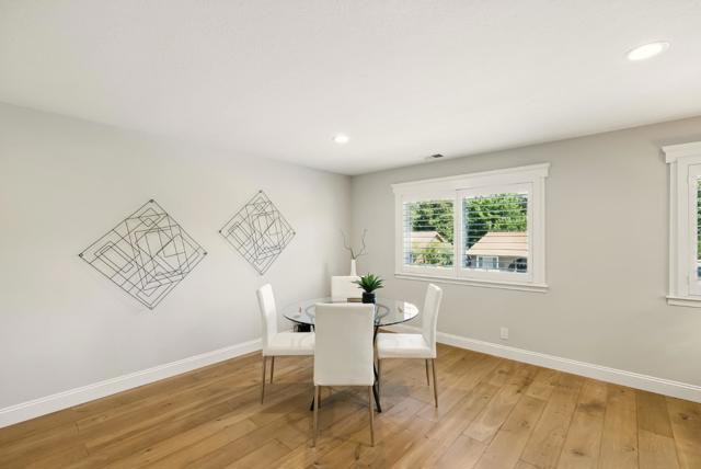 1010 Creekside Court, Morgan Hill CA: https://media.crmls.org/mediaz/63f4310a-6149-4246-8bb0-f2bc50e7a1cc.jpg
