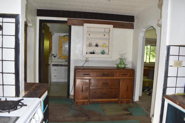 10158 E Zayante Road, Felton CA: https://media.crmls.org/mediaz/63f470a5-696a-4748-bb1b-81c38174bf10.jpg