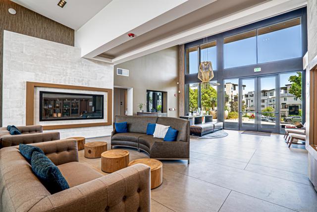 2335 Aperture Circle, San Diego CA: https://media.crmls.org/mediaz/63f51f38-a80d-486e-82fc-06e378a240fc.jpg