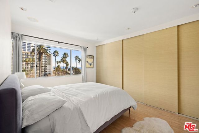 101 California Avenue, 506 photo 8