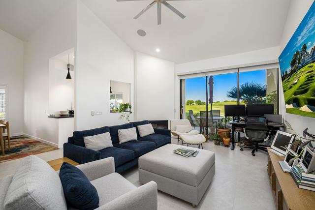 54808 Inverness Way, La Quinta CA: https://media.crmls.org/mediaz/63f53c13-d0e4-456e-b1e8-177df572fa59.jpg