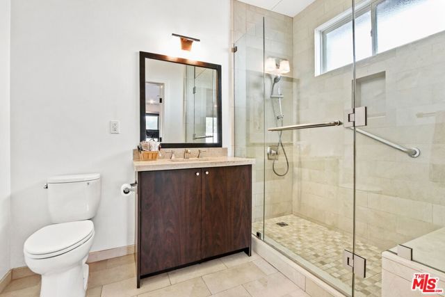 4440 TALOFA Avenue, 102 photo 7