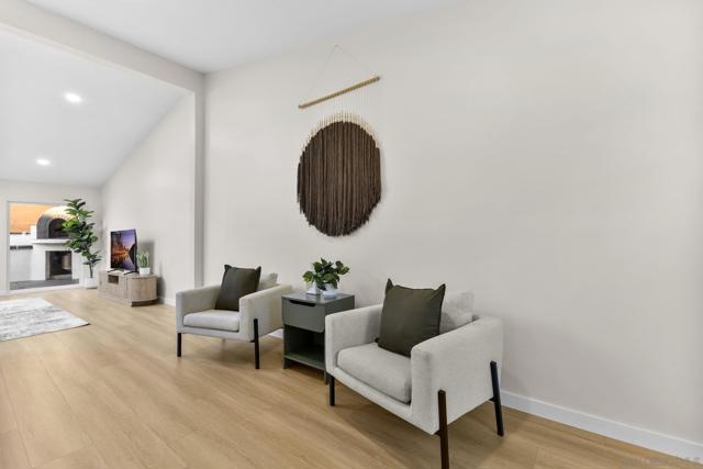 2128 Missouri St, San Diego CA: https://media.crmls.org/mediaz/63f5b8db-383d-4641-b1cc-9f3b5b1aa710.jpg