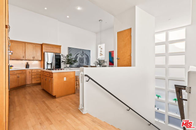 502 Rosecrans Avenue, Manhattan Beach, California 90266, 2 Bedrooms Bedrooms, ,2 BathroomsBathrooms,Residential,For Sale,Rosecrans,26828137