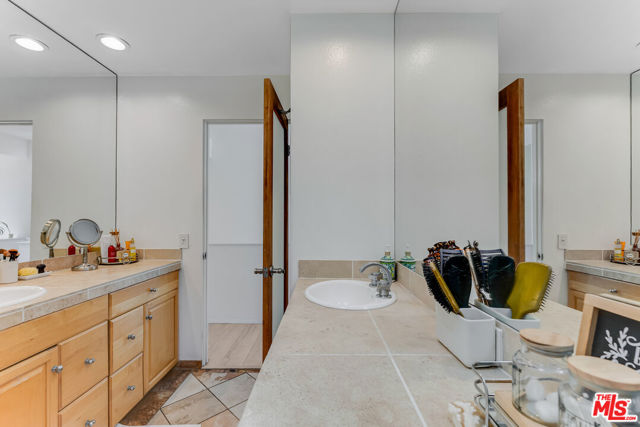 Drew Fenton | 28711 Pacific Coast Highway Malibu CA | MLS: 7424932