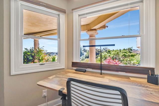 3300 Crystal Heights Drive, Soquel CA: https://media.crmls.org/mediaz/63fa2f43-bb56-4644-a17d-c2c63eeb24e1.jpg