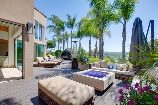 14817 Arroyo Rosita, Rancho Santa Fe CA: https://media.crmls.org/mediaz/63fab8d6-ea09-4033-9e65-4ee3f5ca063b.jpg