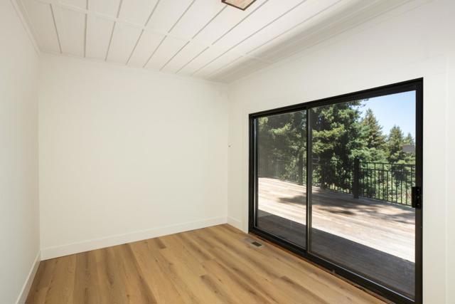 125 Grandview Drive, Woodside CA: https://media.crmls.org/mediaz/63fabdbb-8e87-435d-8277-b32e295314d9.jpg