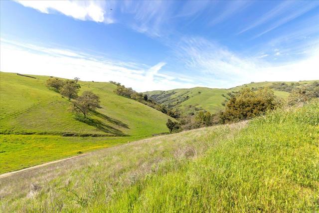 Image 27 of 42 For 0 Mt Hamilton