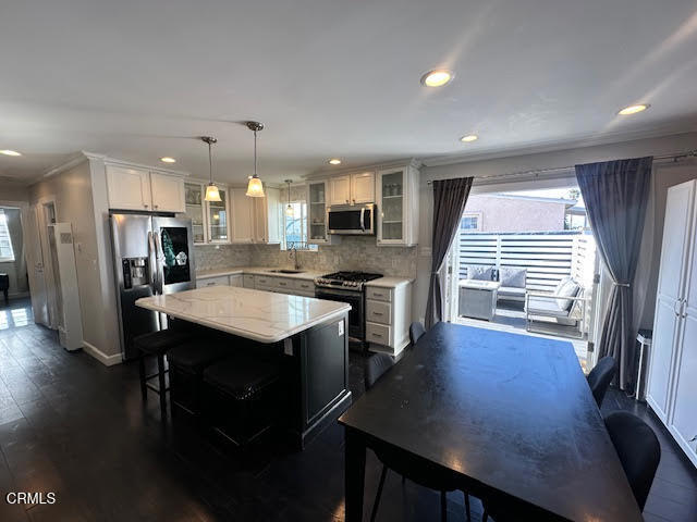 Detail Gallery Image 5 of 16 For 915 Maplewood Way, Port Hueneme,  CA 93041 - 3 Beds | 2 Baths