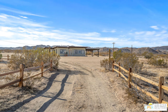 Image 9 of 48 For 52079 Ocotillo Road