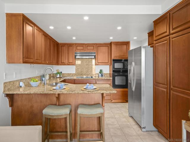 103 Tunapuna Ln, Coronado CA: https://media.crmls.org/mediaz/63fc4c31-10fb-4ed5-ab7a-bc4bf88c6061.jpg