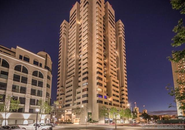 700 Front St, San Diego CA: https://media.crmls.org/mediaz/63fcd116-c307-4935-91aa-88d845a1d902.jpg