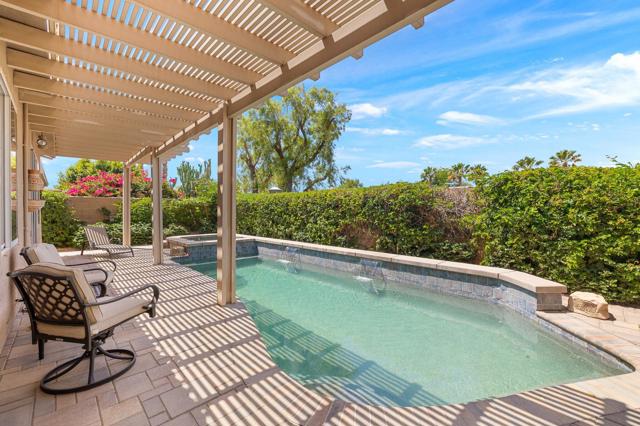 44085 Royal Troon Drive, Indio CA: https://media.crmls.org/mediaz/63fcdf25-9ce2-42e3-b5fd-a6414ebf4ac4.jpg