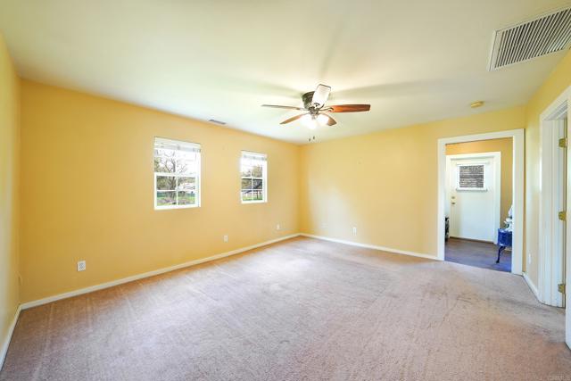 2156 Montecito Road, Ramona CA: https://media.crmls.org/mediaz/63fd1e64-3ffa-48d1-88eb-7c144d34f132.jpg
