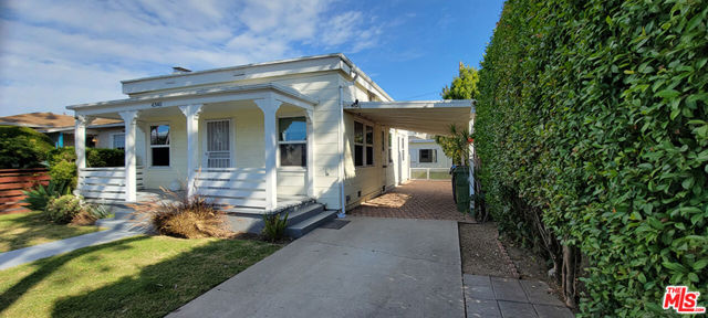 4340 Lyceum Avenue, Los Angeles, California 90066, 3 Bedrooms Bedrooms, ,1 BathroomBathrooms,Single Family Residence,For Sale,Lyceum,24432853