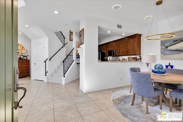 366 Terra Vita, Palm Springs CA: https://media.crmls.org/mediaz/63ffdf62-a79d-4fe6-bfb7-48c088624db2.jpg