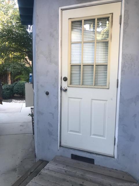 4130 Oregon St, San Diego CA: https://media.crmls.org/mediaz/6400ed27-f6d9-4c4b-9699-d2e91a0564b5.jpg