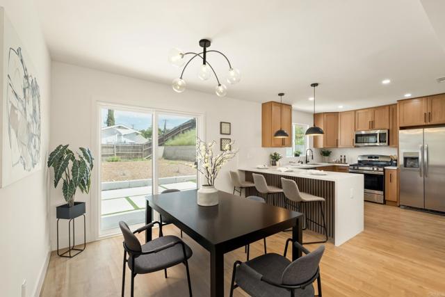 10107 Strathmore Drive, Santee CA: https://media.crmls.org/mediaz/6400fdc4-3f79-4fbc-8feb-e30381c59d4f.jpg