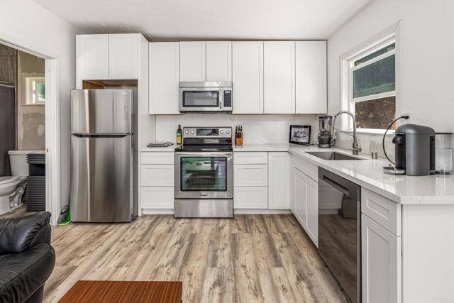 Detail Gallery Image 6 of 27 For 28919 Deer Creek Trl, Pine Valley,  CA 91962 - 1 Beds | 1 Baths