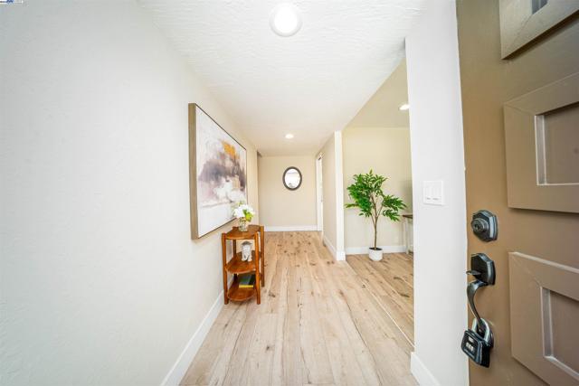 35459 Galen Pl, Fremont CA: https://media.crmls.org/mediaz/6403a90d-d7fd-483d-b2a9-c5c72a4928c9.jpg