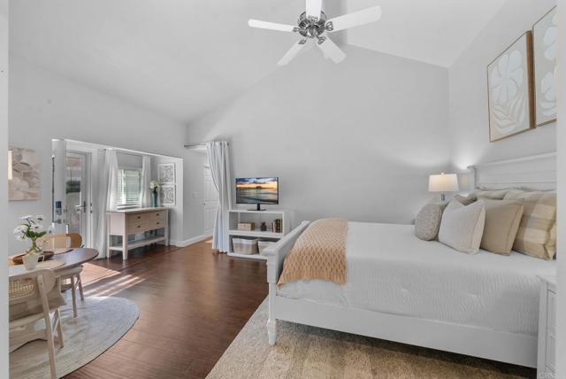 1247 La Casa Dr, San Marcos CA: https://media.crmls.org/mediaz/6406eb5e-1560-49b0-84e2-6c4b290e1503.jpg