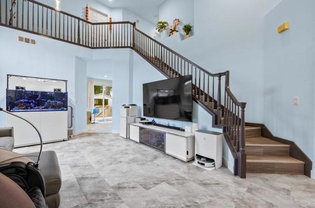708 Raineer Court, San Leandro CA: https://media.crmls.org/mediaz/64091d8f-7b03-4884-a48f-ffa2cfc803ef.jpg