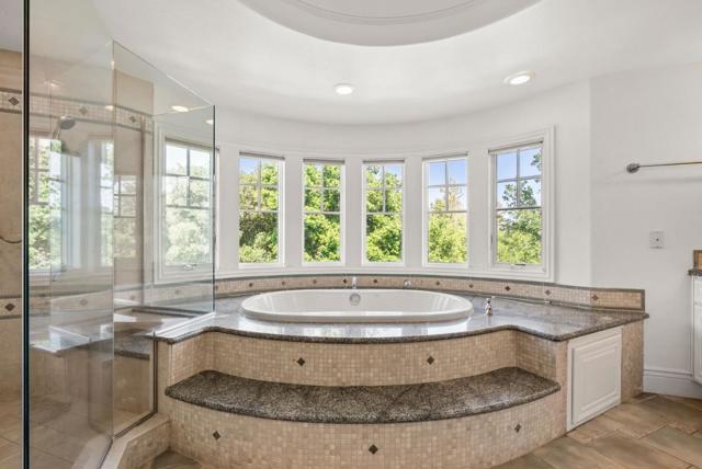12690 Dianne Drive, Los Altos Hills CA: https://media.crmls.org/mediaz/6409660b-ab88-489b-b307-254cb17c3004.jpg
