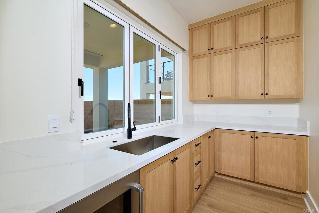 2045 Verne View - photo 9