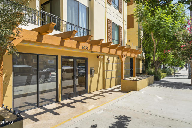 Image 3 for 6938 Laurel Canyon Blvd #101, North Hollywood, CA 91605